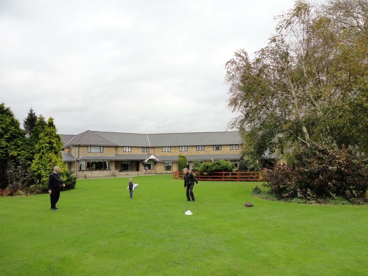 Charmwood Hotel - Cherry Park Hall Worksop Exterior photo